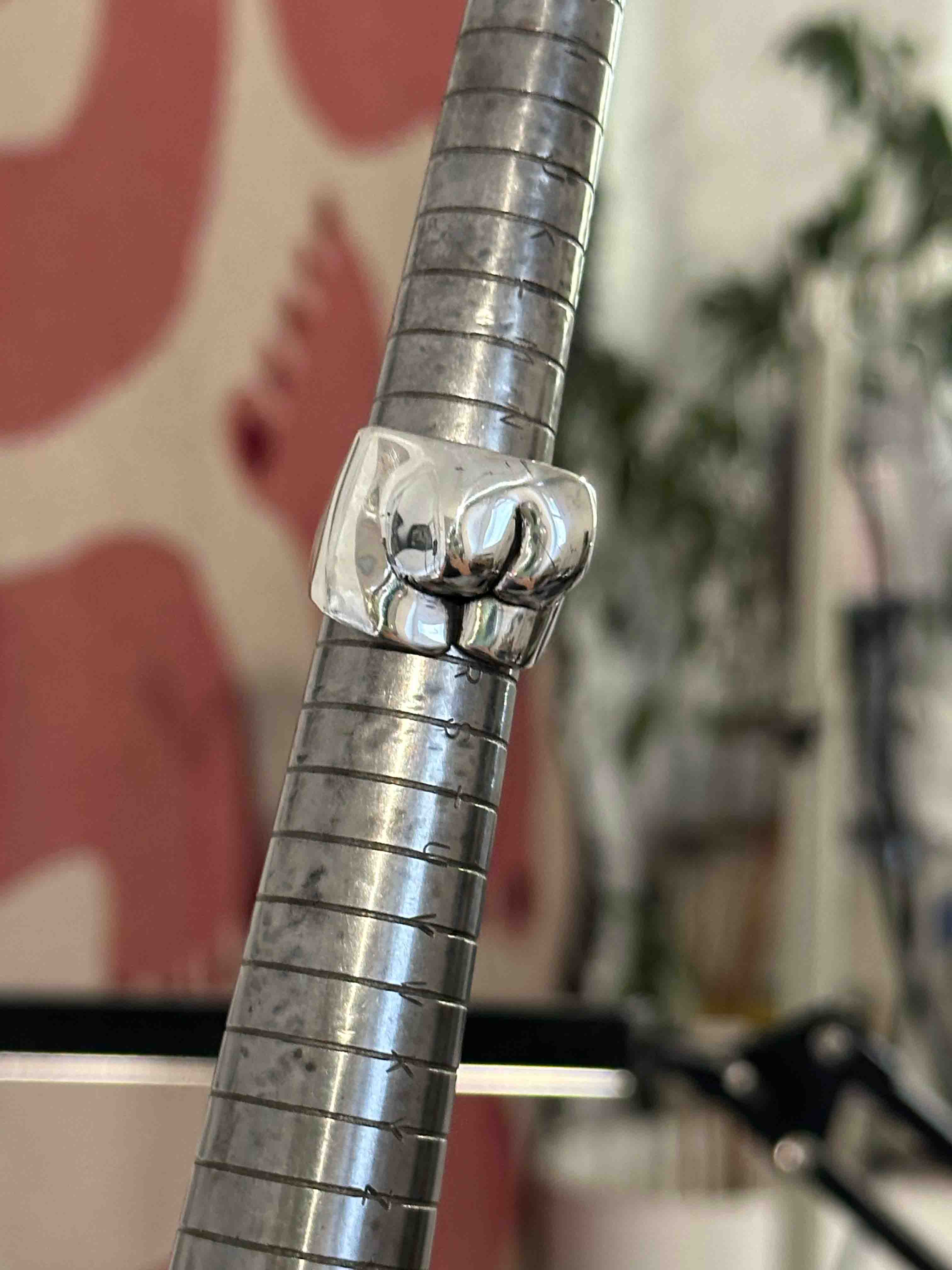 Bum Ring - Image 4