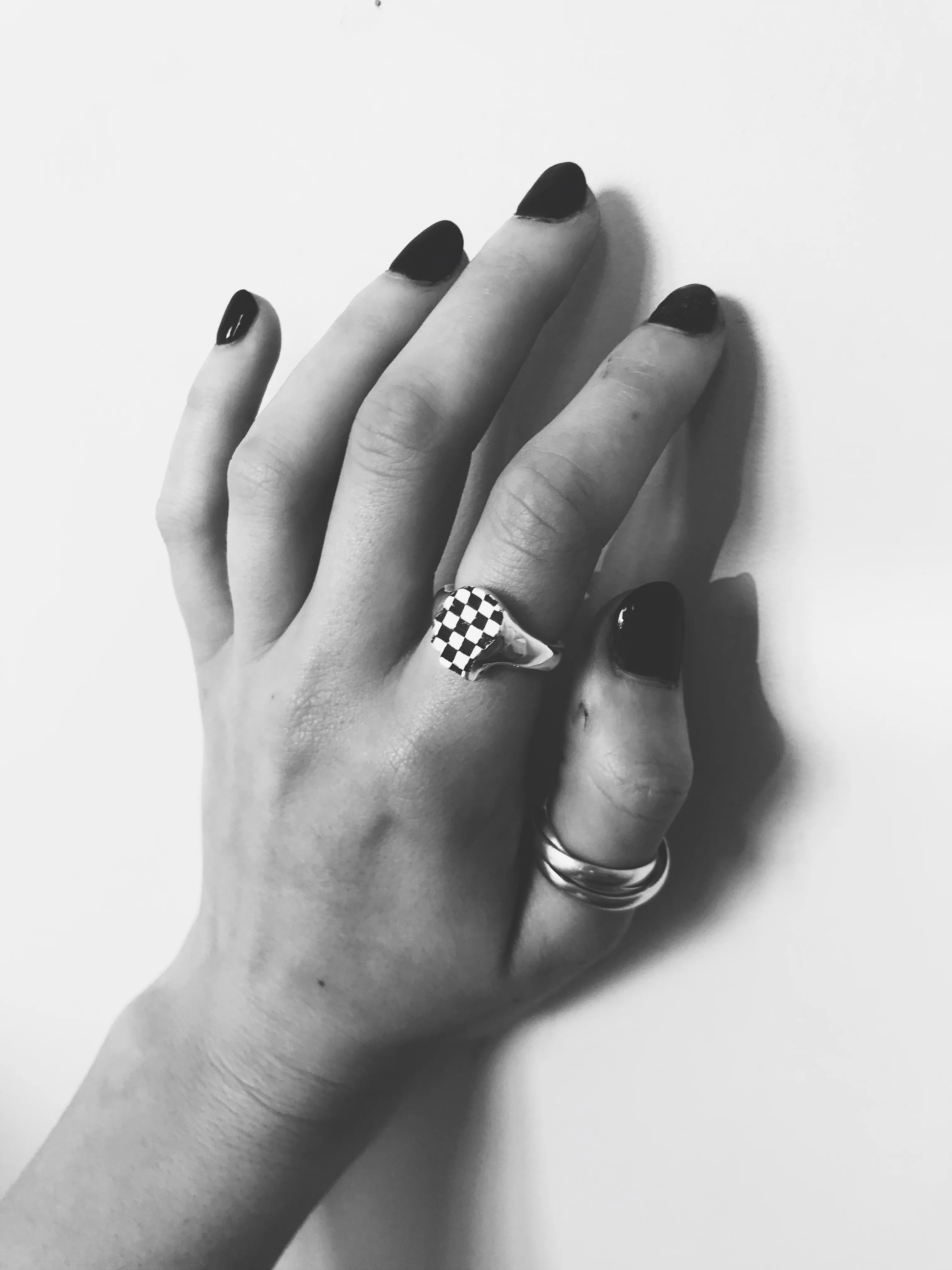 Chequered Head Ring - Image 4
