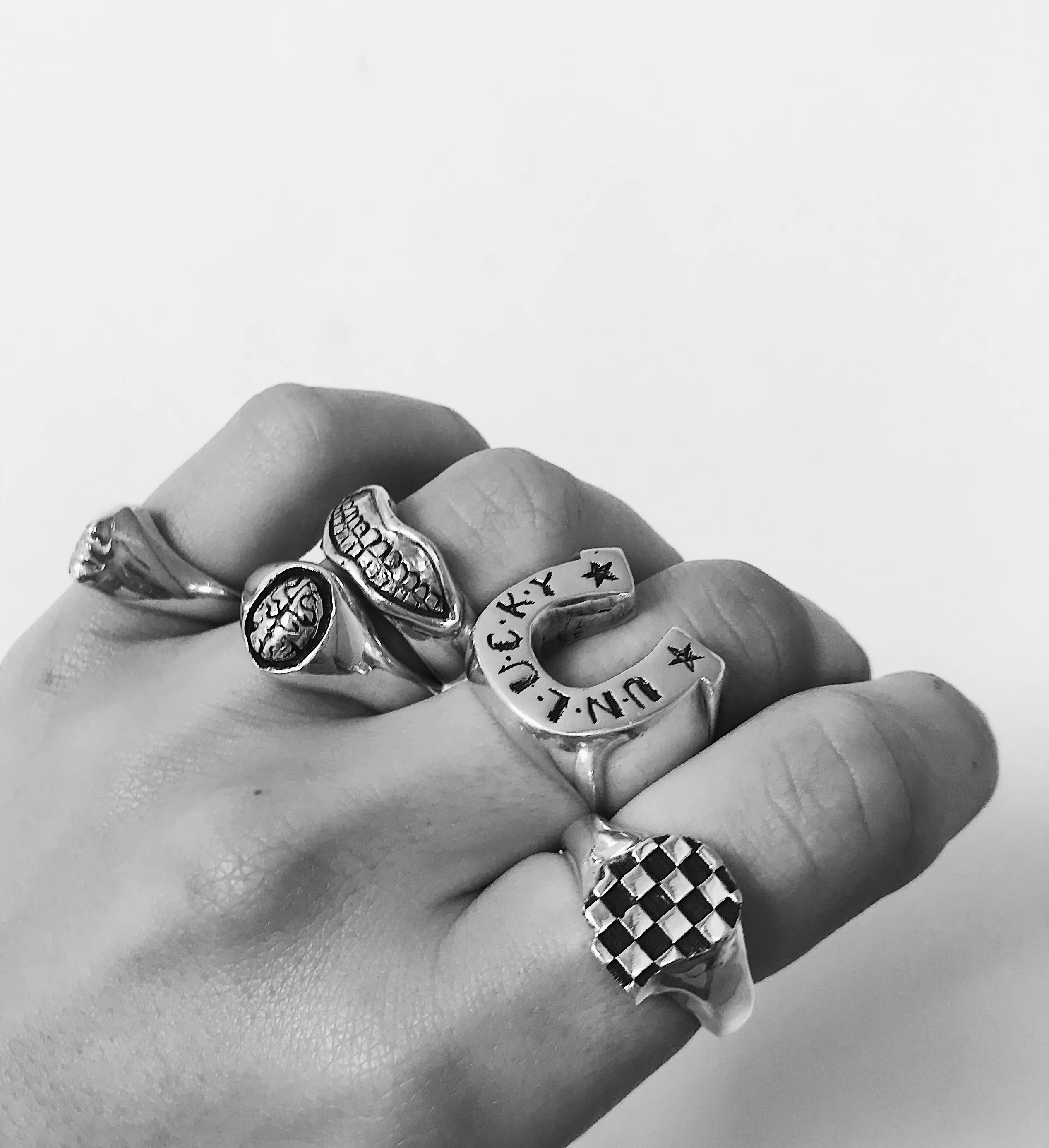 Chequered Head Ring - Image 6