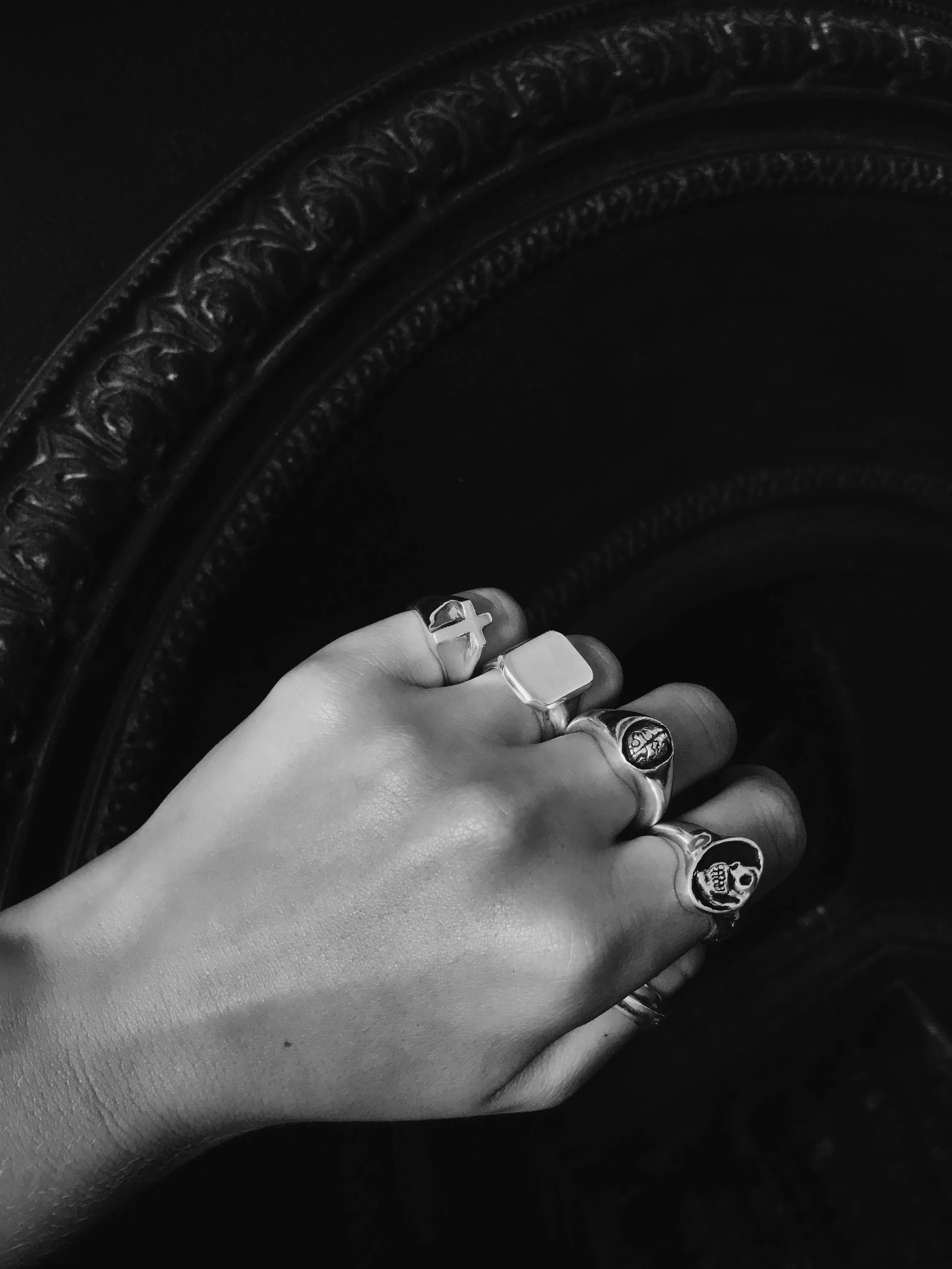 Cross Signet Ring - Image 5
