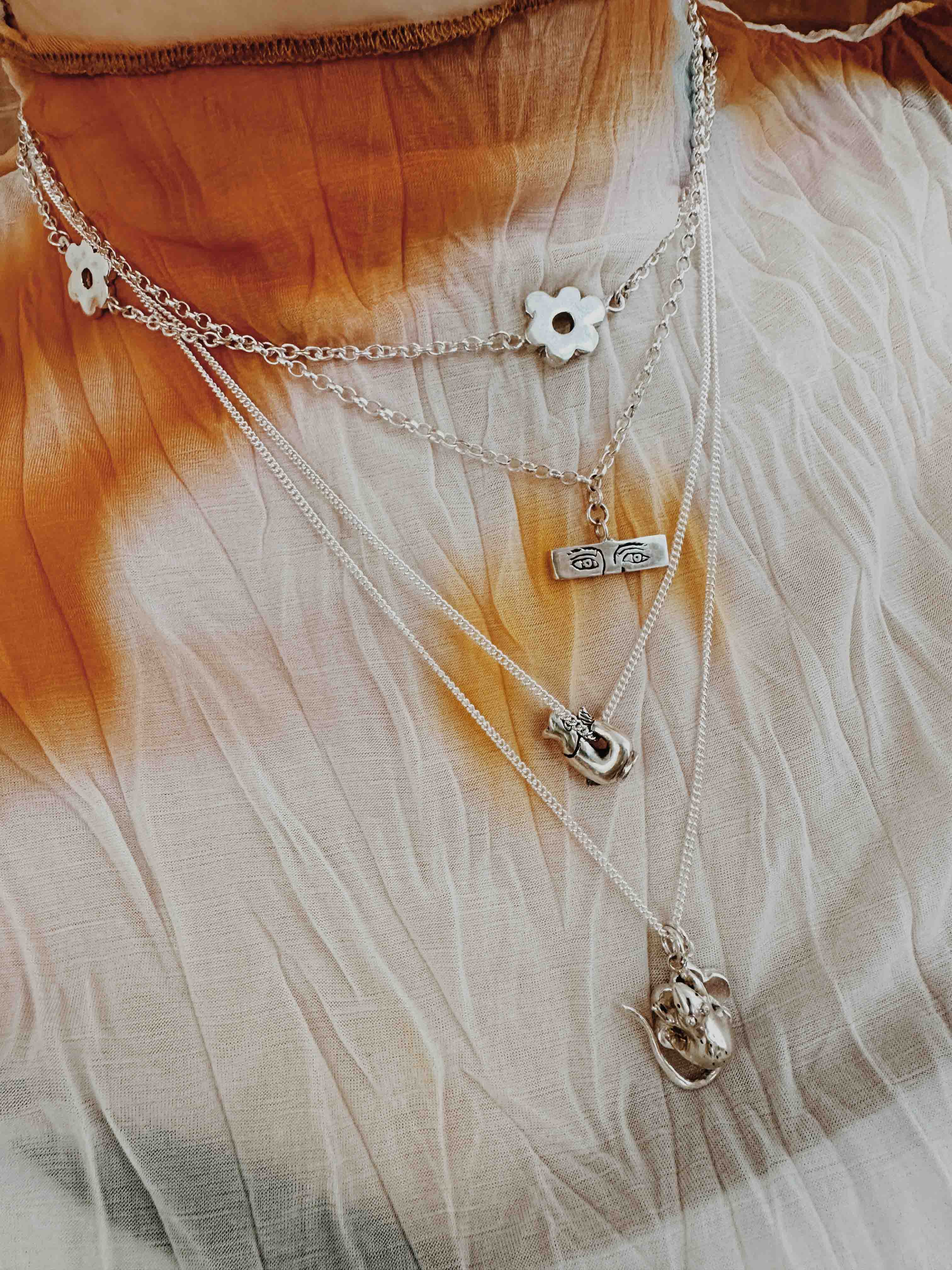 Flower necklace - Image 6