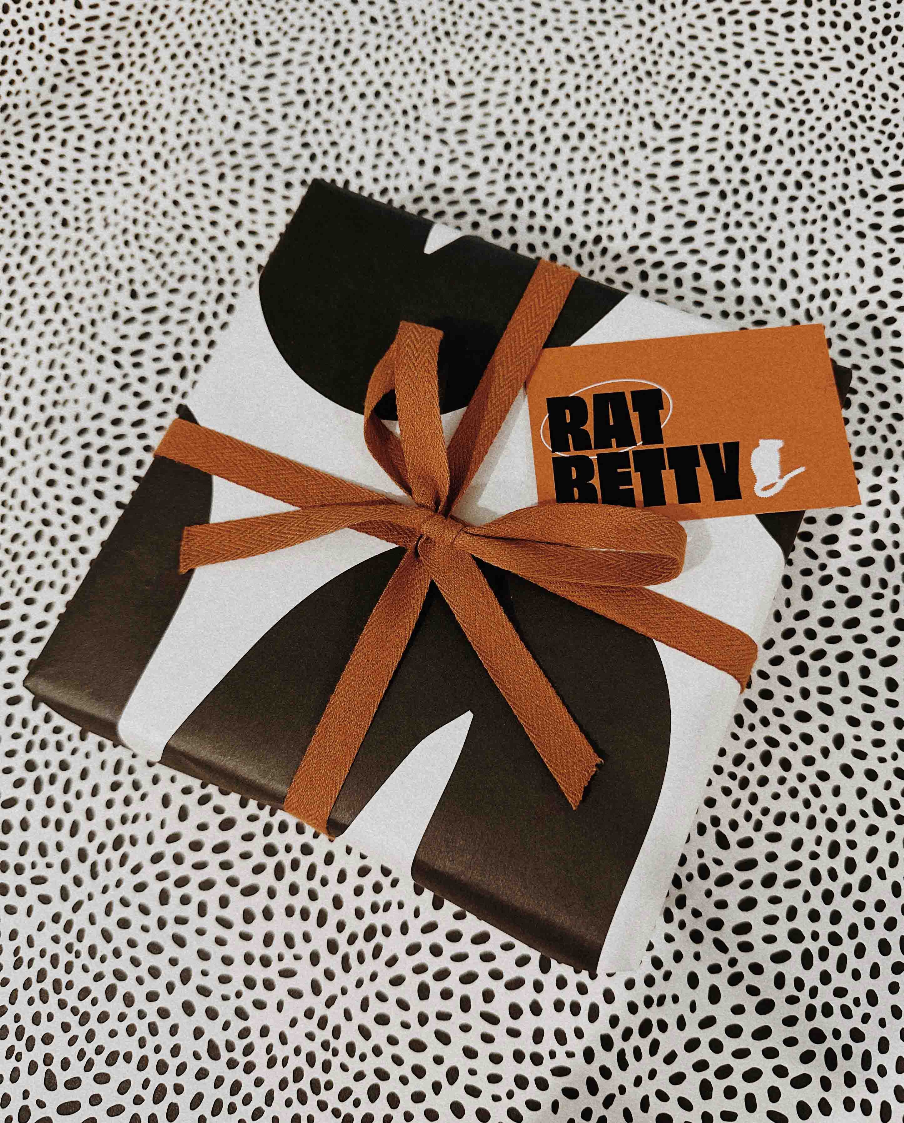 Gift Wrapping - Image 3