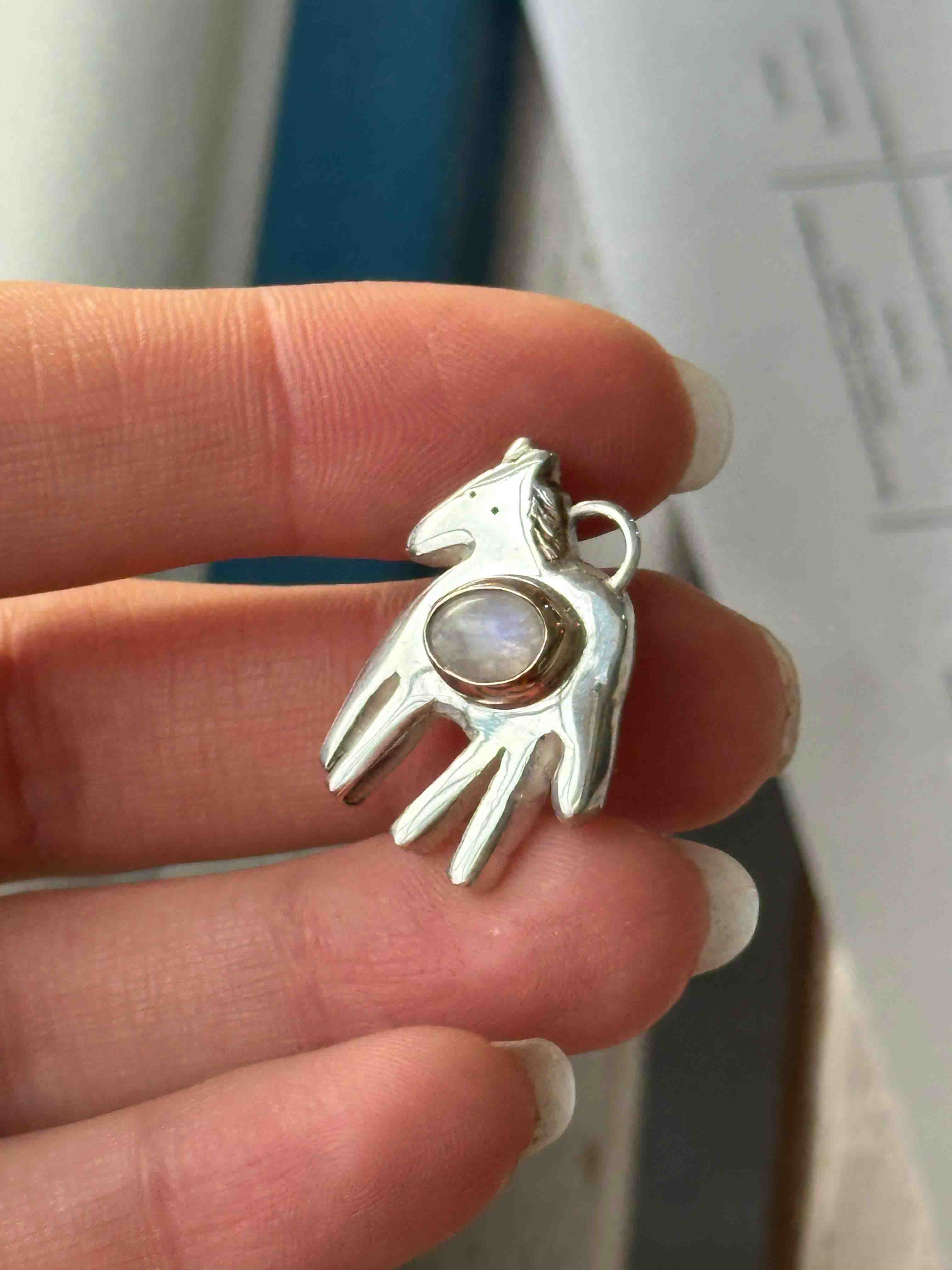 Amethyst Mayoneighs The Horse Necklace - Image 5
