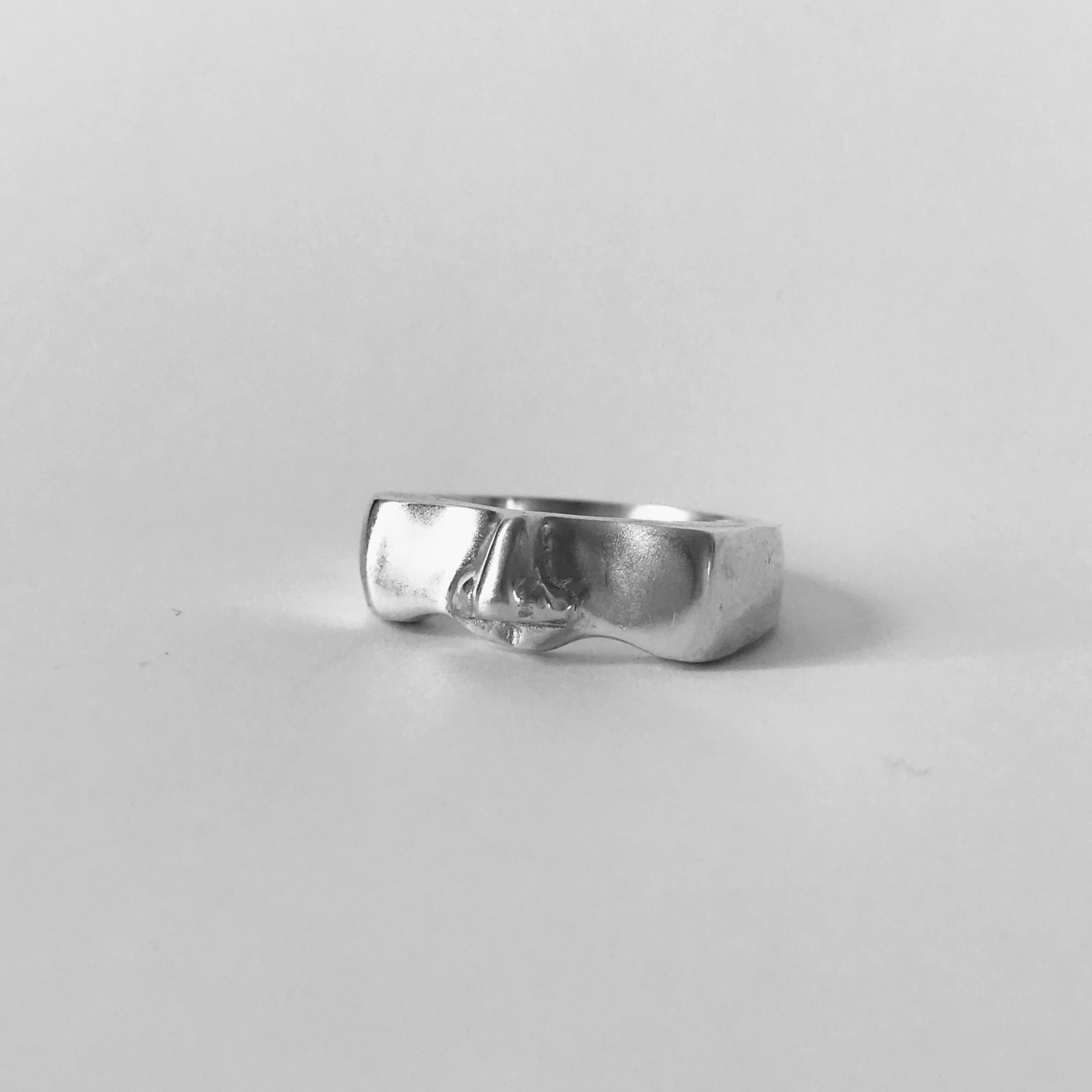 Shnozzer Ring - Image 5