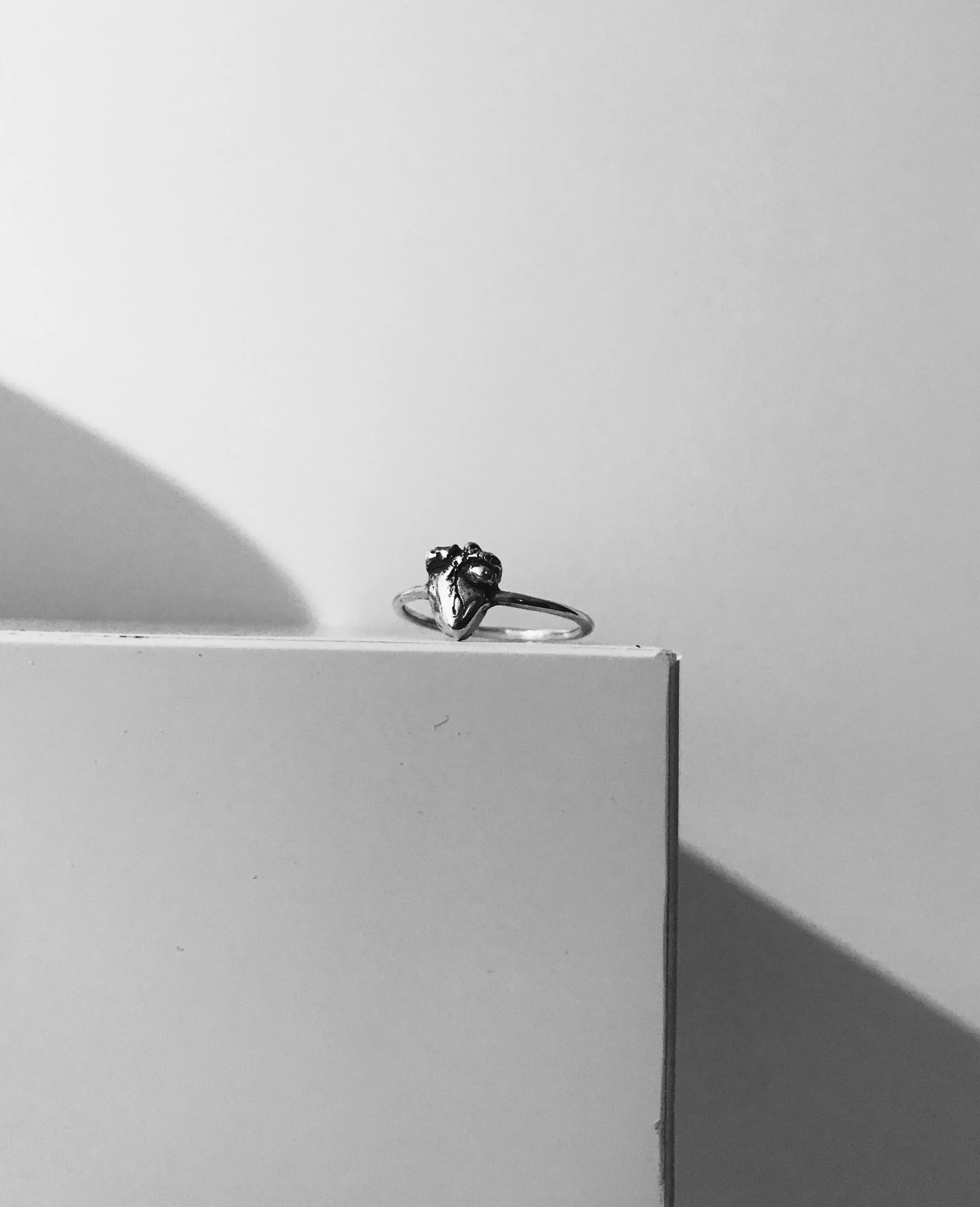 Tiny Heart Band Ring - Image 3