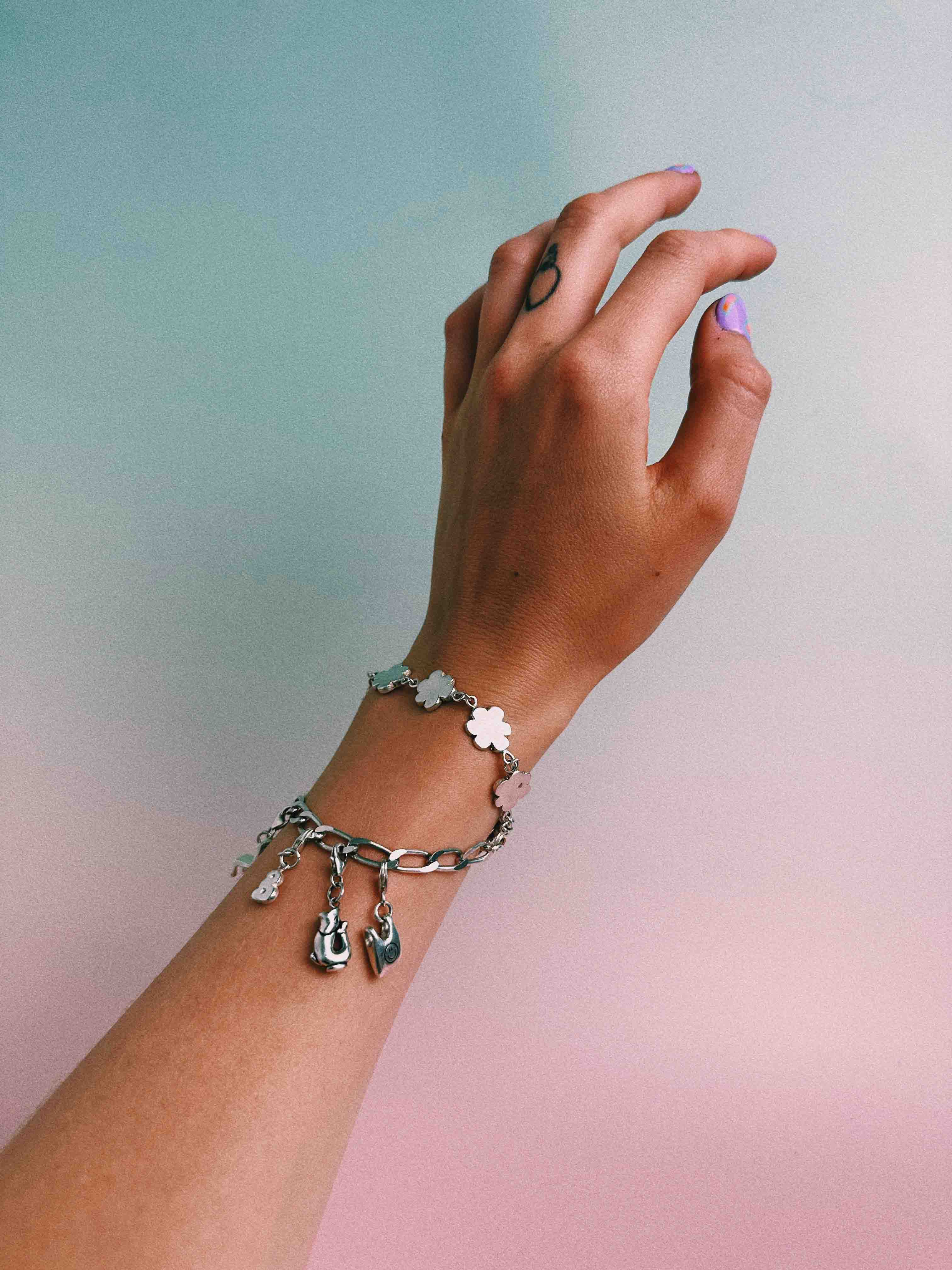Wonky Flower Bracelet - Image 3